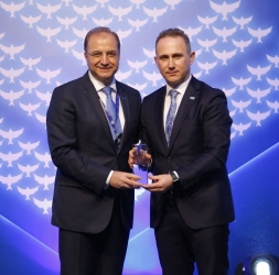 Muammer Işık Ödül